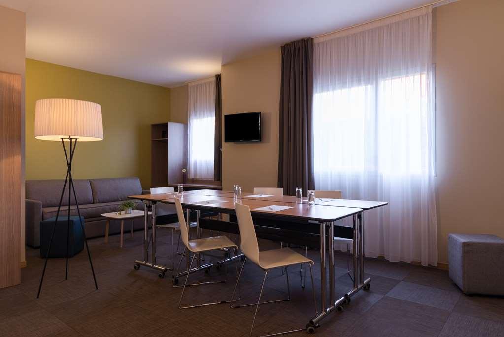 The Originals City, Hotel Ecoparc, Montpellier Est Saint-Aunes Voorzieningen foto