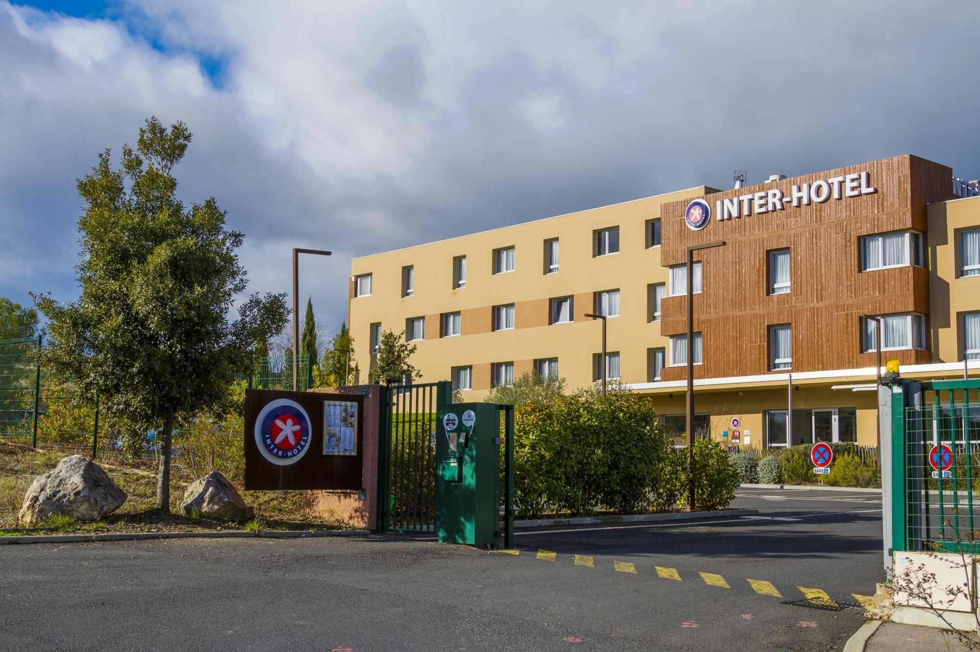 The Originals City, Hotel Ecoparc, Montpellier Est Saint-Aunes Buitenkant foto