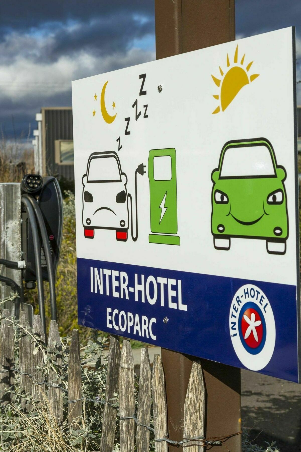 The Originals City, Hotel Ecoparc, Montpellier Est Saint-Aunes Buitenkant foto